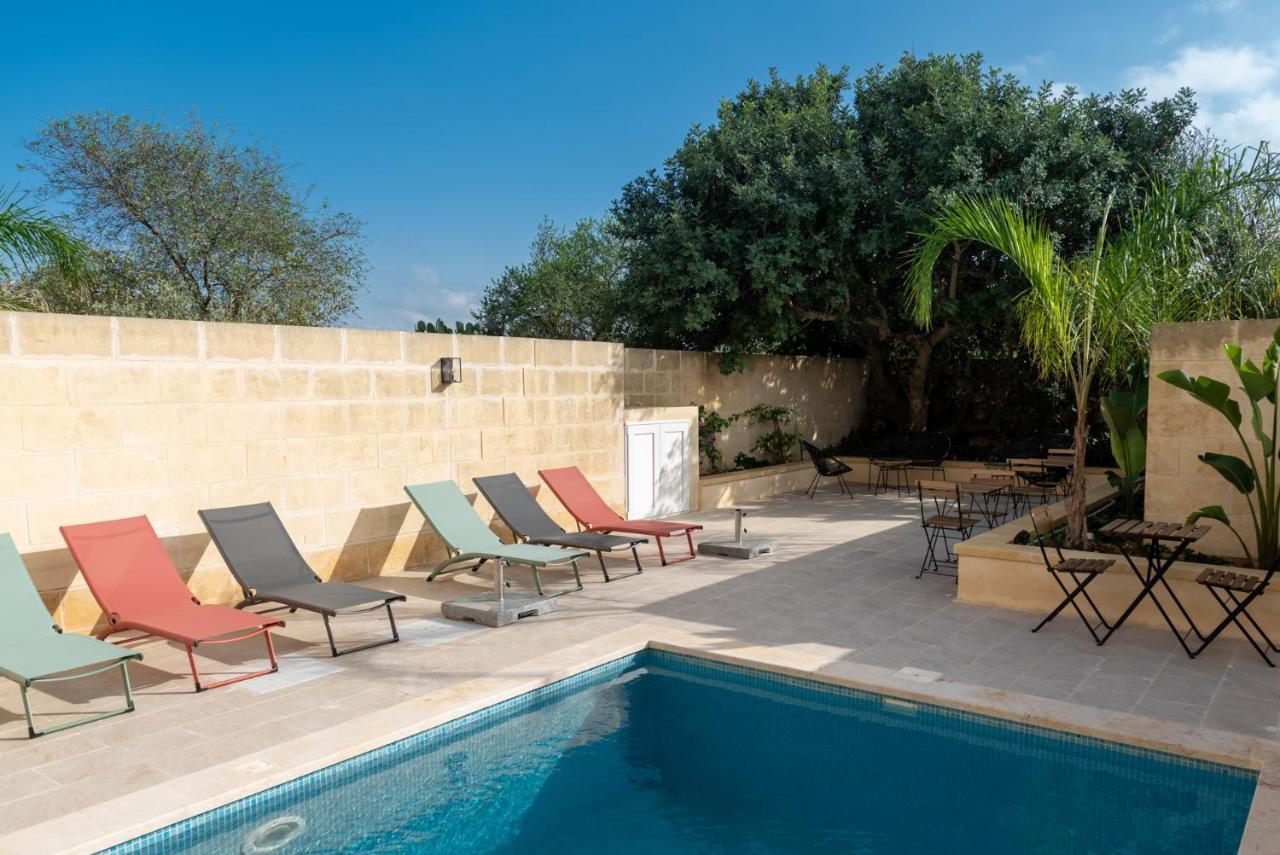 The Carob Tree Bed & Breakfast Victoria